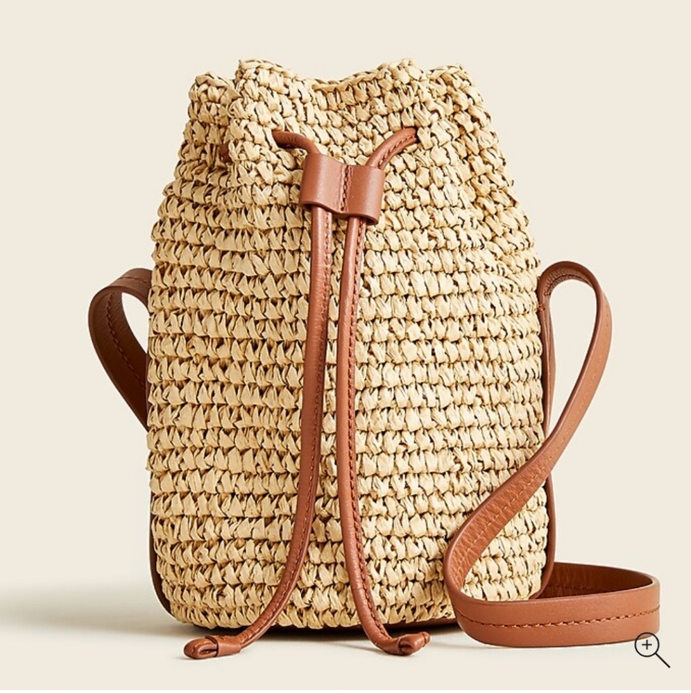 Small Woven Bucket Bag